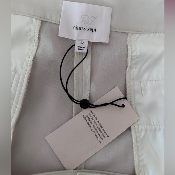 NWT Cinq à Sept Corinna Crochet Lace Shorts - Picture 9 of 13